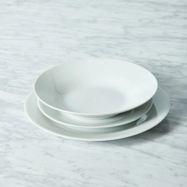 White Rim 12 Piece Dinner Set 6 White Rim 12 Piece Dinner Set - Image 6