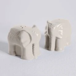 Set Of 2 Elephant Salt & Pepper Shakers