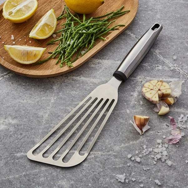 Silver Fish Slice 1 Silver Fish Slice