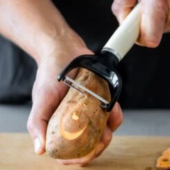 KitchenAid Stainless Steel Y Peeler 7 KitchenAid Stainless Steel Y Peeler -Online Tableware Store 30814437