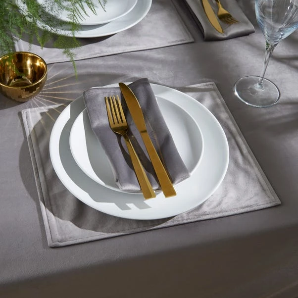 Recycled Velour Tablecloth 12 Recycled Velour Tablecloth - Image 12