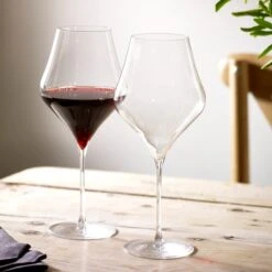 Set Of 2 Ballet Red Wine Glasses