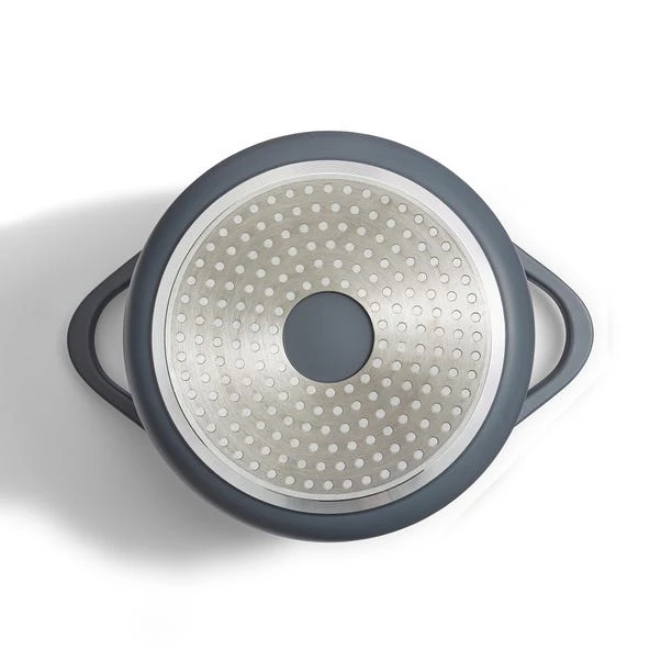 Cast Aluminium Casserole Dish, 24cm 4 Cast Aluminium Casserole Dish, 24cm - Image 4