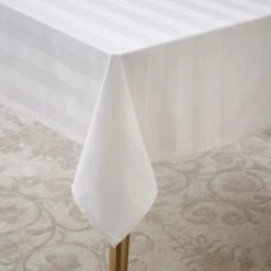 Hotel Striped Tablecloth -Online Tableware Store 30870167 alt01