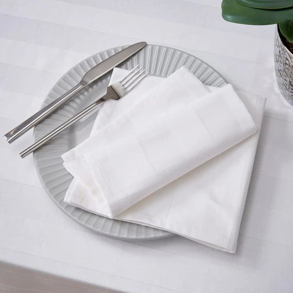 Set Of 4 Hotel Striped Napkins 1 Set Of 4 Hotel Striped Napkins