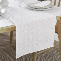 Amberley Waffle Table Runner 10 Amberley Waffle Table Runner -Online Tableware Store 30872248 alt01