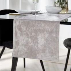 Crushed Velour Table Runner -Online Tableware Store 30872259 alt01