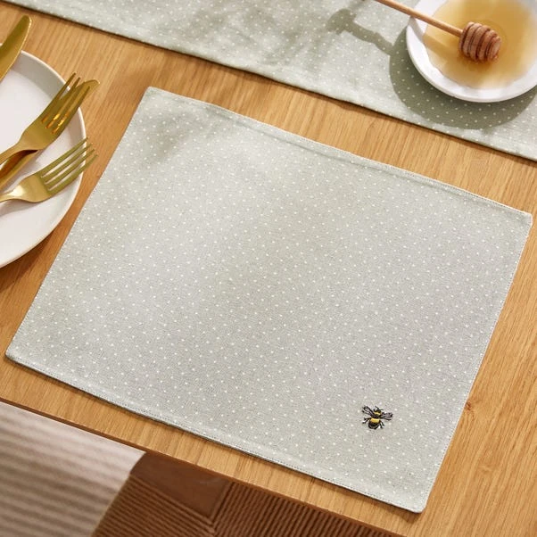 Set Of 2 Bee Placemats 1 Set Of 2 Bee Placemats