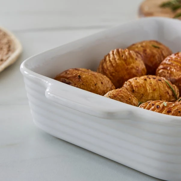 White Ribbed Small Rectangle Roaster 2 White Ribbed Small Rectangle Roaster - Image 2