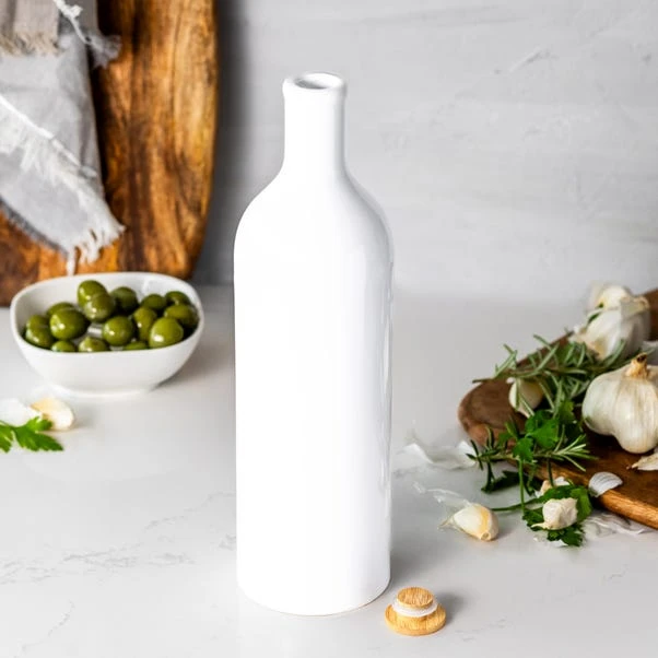World Foods White Ceramic 900ml Oil Bottle 2 World Foods White Ceramic 900ml Oil Bottle - Image 2