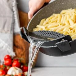 World Foods Clip On Colander -Online Tableware Store 30893505 alt04