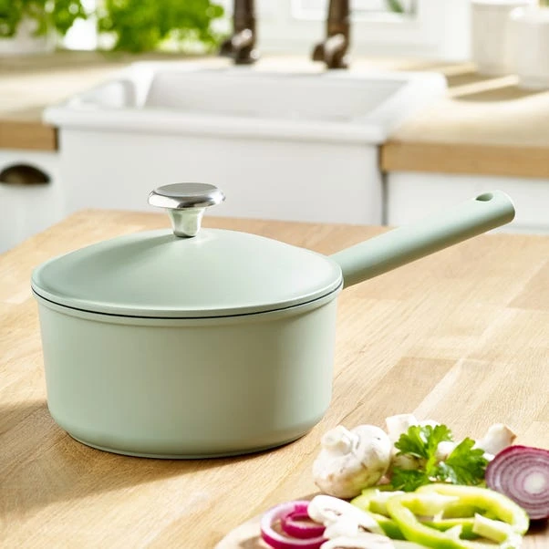 Cast Aluminium Saucepan 20cm With Lid Green 1 Cast Aluminium Saucepan 20cm With Lid Green