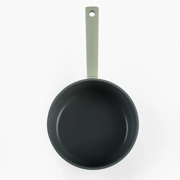 Cast Aluminium Saucepan 20cm With Lid Green 4 Cast Aluminium Saucepan 20cm With Lid Green - Image 4