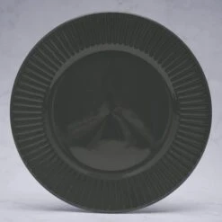 Hampton Dinner Plate