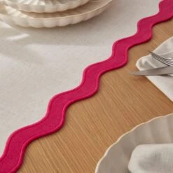 Reversible Scallop Runner -Online Tableware Store 30924660 alt01