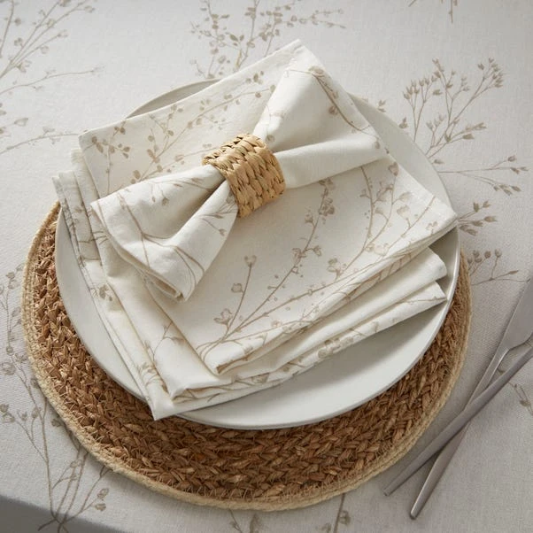 Set Of 4 Chiltern Napkins 1 Set Of 4 Chiltern Napkins