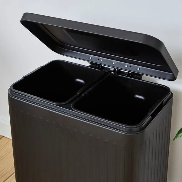 Embossed Recycling Bin 2020L 2 Embossed Recycling Bin 2020L - Image 2