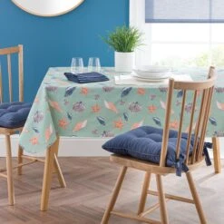 Shell Wipe Clean Tablecloth