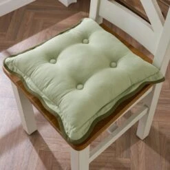 Isabelle Scallop Edge Seat Pad Sage